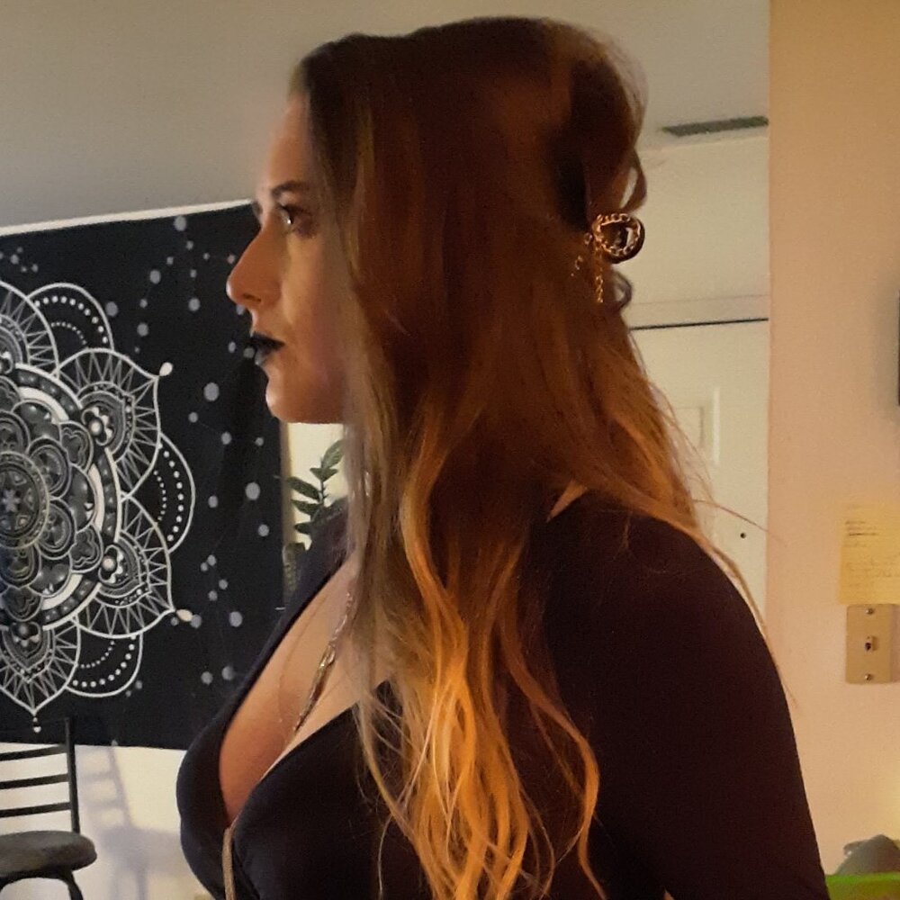 Meet your Posher, Faith